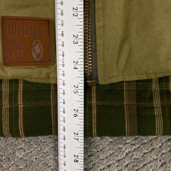 Outback Trading Company Sawbuck Oilskin Vest Men's XL Olive Green Waxed Canvas - Picture 14 of 14